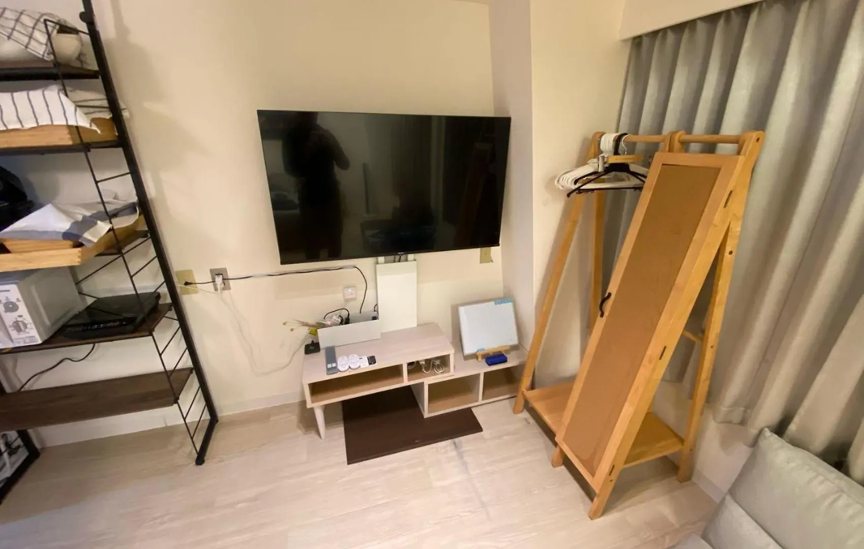 Apartment Shinosaka Station Gateway: Quick Access to Kansai & Attractions