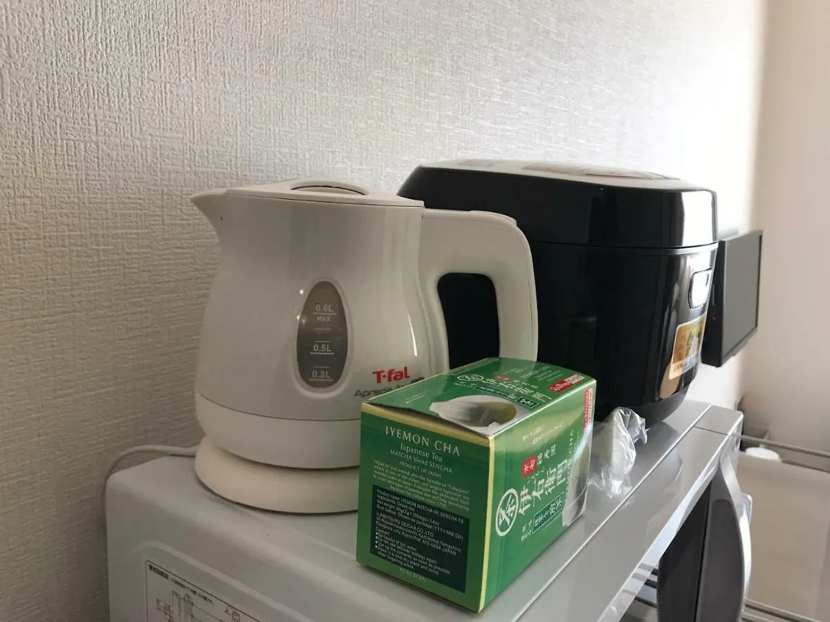Apartman 新大阪徒步30秒 Walk To Shinosaka Station 30S, Direct To Kansai Airport 關西空港直達, Universal Studio 16 Mins, Umeda 6 Mins, Kyoto 25 Mins, Early Check In
